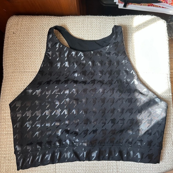 Peloton Show Up Black Sports Bra - Picture 3 of 4
